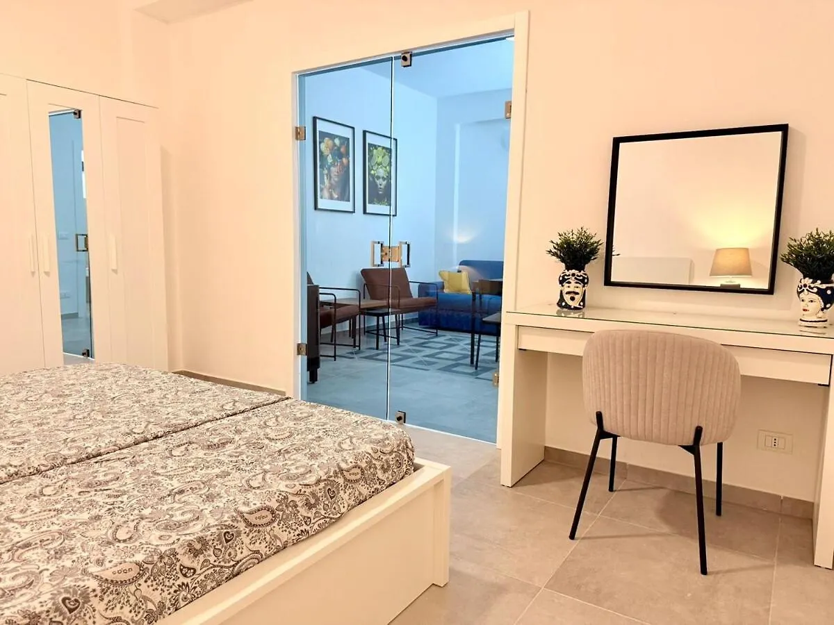 La Casa Delle Parole 1 Apartman Róma